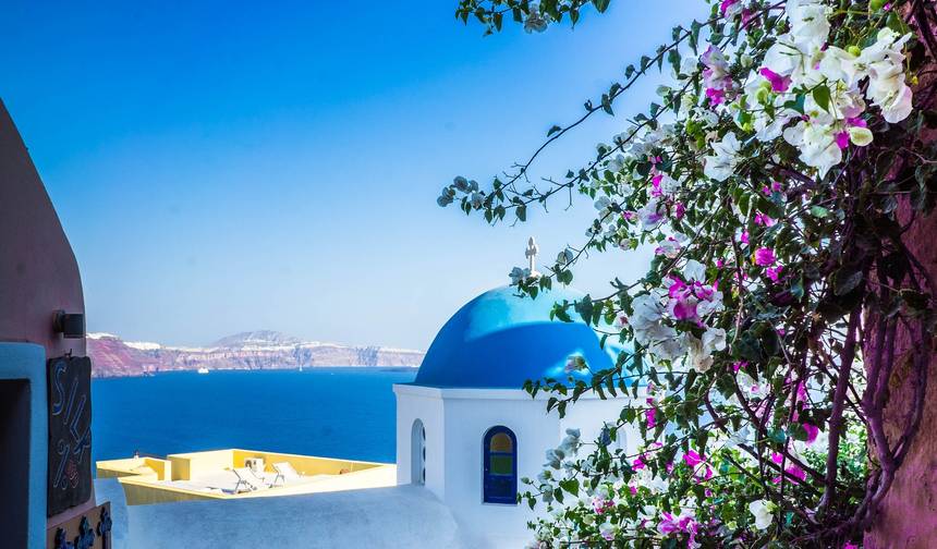 Self Drive 9 Days Ionic Tour in Odysseus. — 1