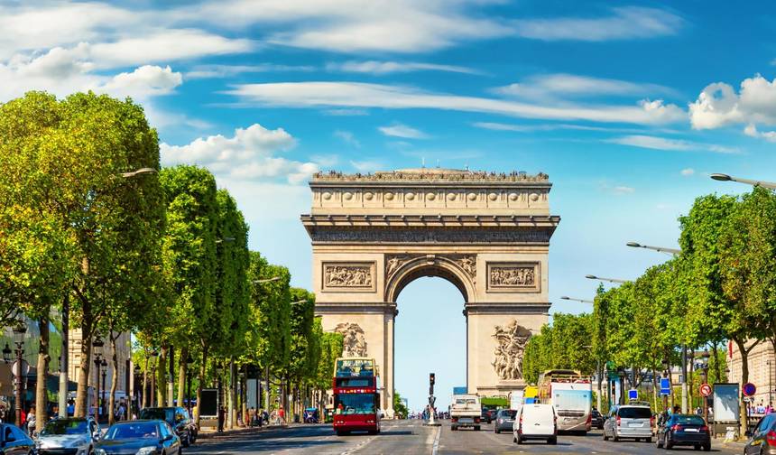 Bonjour Paris: A City Break Getaway — 1