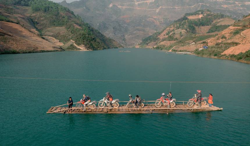Thrilling Ha Giang Loop Motorbike Tour Via Quan Ba, Dong Van And Du Gia — 1