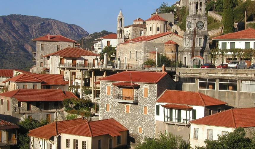 6-Day Private Tour of Mythical Peloponnese: Corinth, Mycenae, Nafplio, Hydra Island, Monemvasia, Mani, Sparta, Mystras, Olympia, Arcadia — 1