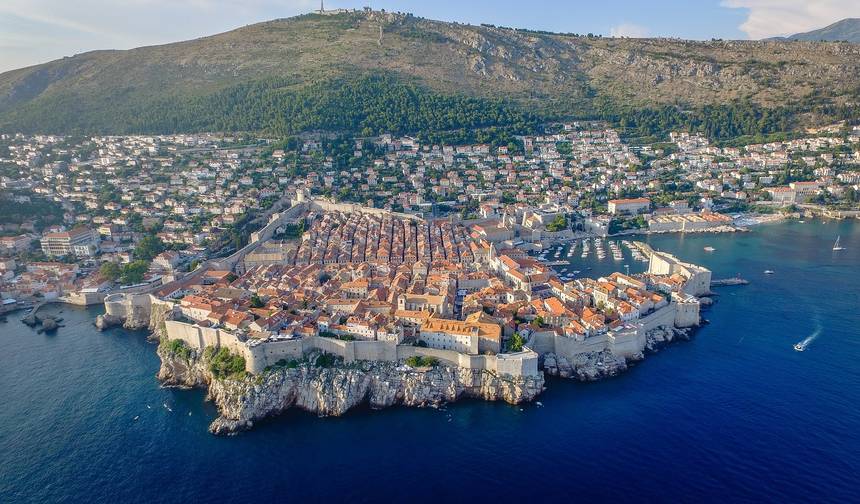 Balkan Explorer – 10 countries in 17 Days — 1