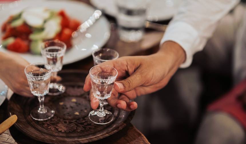 تجربة المأكولات المحلية وجولة مشي في تيرانا — 1