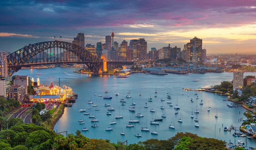 Odkrywca z Sydney do Cairns - 14 dni — 1