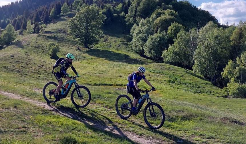 E-MTB Carpathian Mountains and Transylvanian Highlands tour — 1