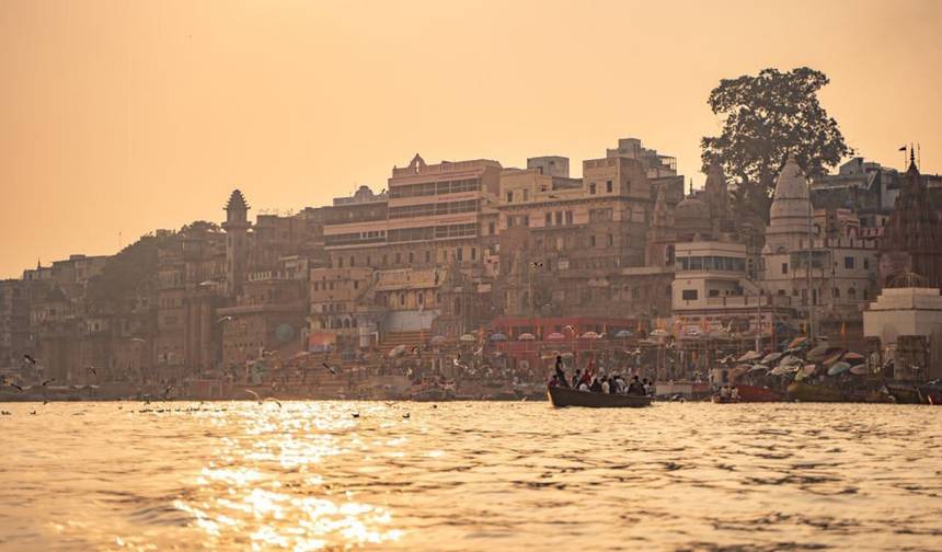 2 Days Varanasi Spiritual Tour with accommodation!!! — 1