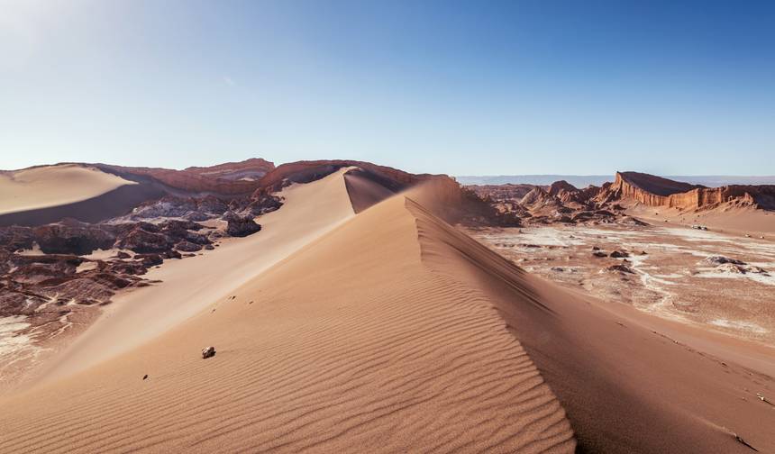 FAYOUM • WHITE DESERT • BLACK DESERT • BAHARIYA OASIS — A Crossing of Fossil Plains and Dune Corridors — 1
