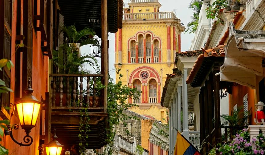 Tour de 5 Dias por Medellín, Guatapé e Fazenda de Café (Mochileiro) — 1