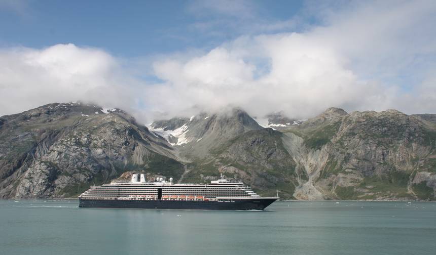 رحلة ألاسكا البحرية عبر الممر الداخلي تتضمن رحلة بحرية لمدة 7 ليالٍ على متن Holland America Cruise — 1