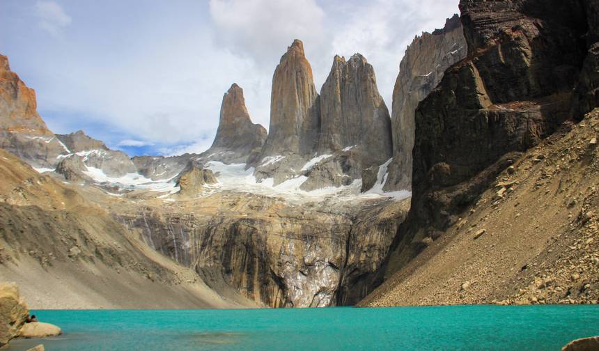 رحلة المشي لمسافات طويلة على مسار W في Torres del Paine، من كوخ إلى كوخ (5 أيام / 4 ليالٍ) — 1