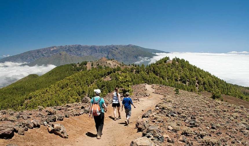 Undiscovered towns & trails of the Canary Islands — 1