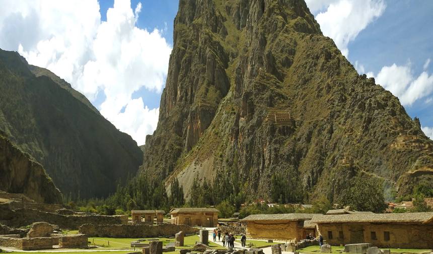 Excursão ao Vale Sagrado e Machu Picchu saindo de Cusco: 2 Dias / 1 Noite — 1