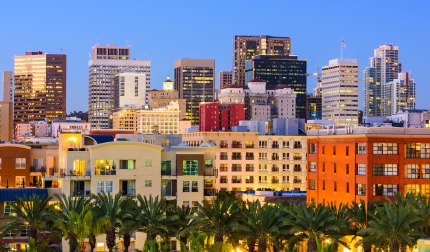 The Best of the West & Island Magic Hawaii - Maui (20 nights) — 1