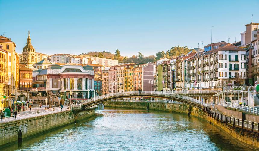北スペインの魅惑的な自然と魅力的な都市 — 1