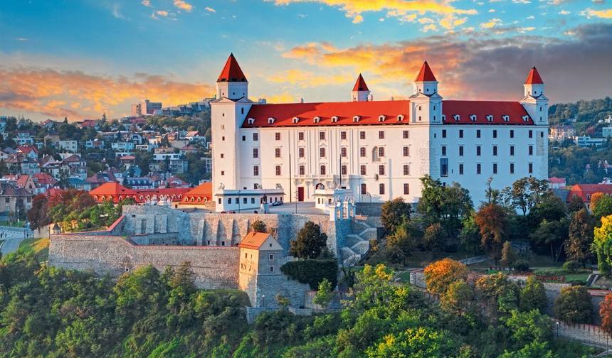 MS SE-Manon - Wzdłuż Dunaju do Budapesztu — 1