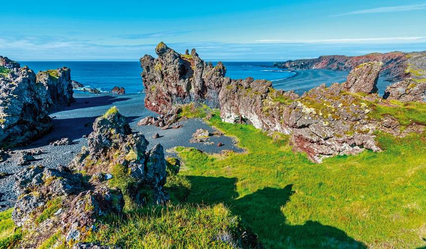 Relax and enjoy Iceland's summer — 1