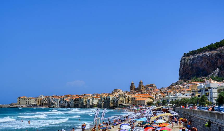 Sicília e Suas Ilhas (Palermo a Taormina) (2026) — 1