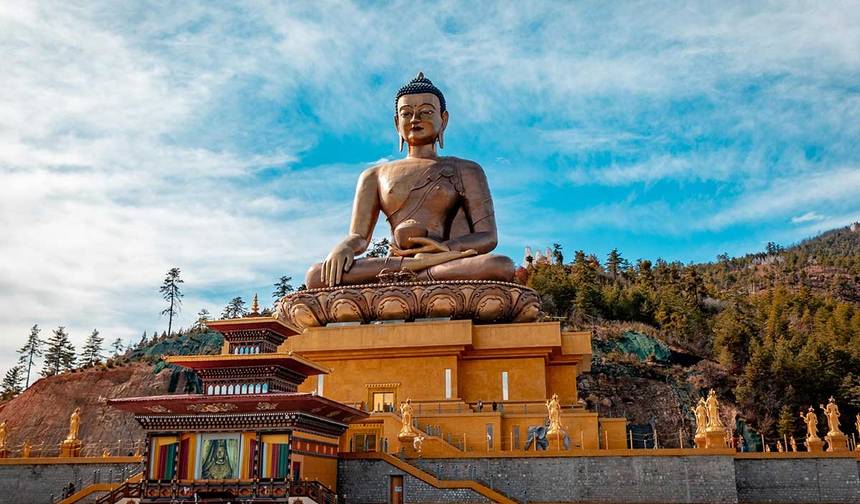 Essence of Bhutan: 8 Days Private tour of Thimpu, Punakha, Gangtey & Paro — 1