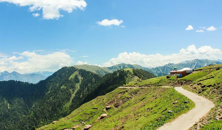 Kashmir Valley Tour — 1