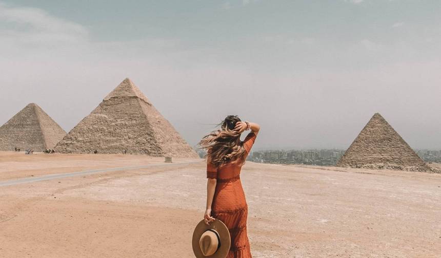 9 أيام: من الأهرامات إلى رحلة نيلية والبحر الأحمر - تذكرة الطيران ذهابًا وإيابًا مشمولة — 1