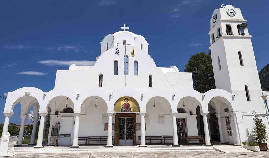 Unique Greece — 1