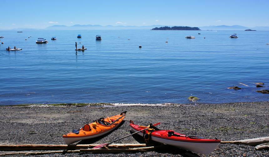 Walk & Paddle Canada's Sunshine Coast — 1
