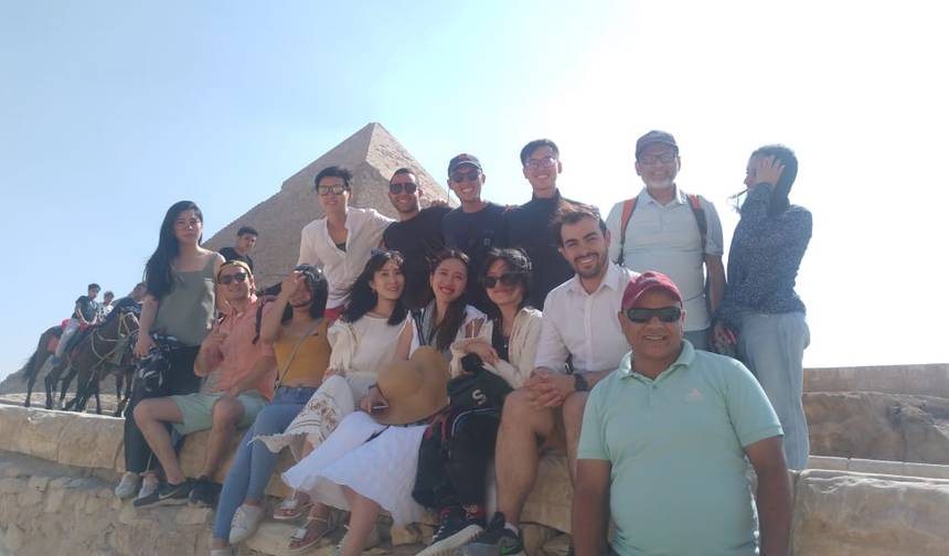 Cairo: Grande Museu Egípcio, Pirâmides de Gizé e Excursão à Esfinge com Almoço — 1