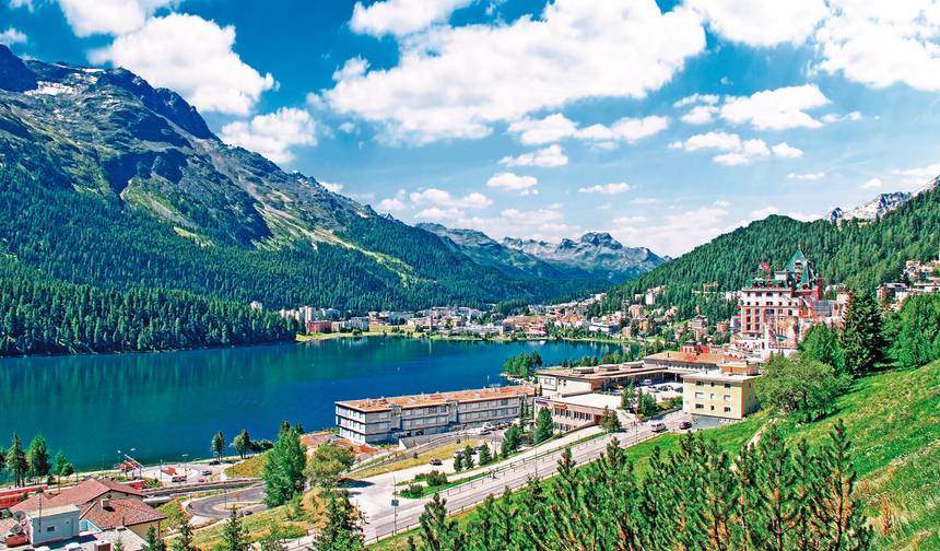 Highlights of Switzerland - Grand Train Tour of Switzerland from St. Moritz — 1