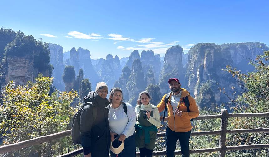 Zhangjiajie: Montanha Hallelujah em Avatar – Tour 4D em Grupo Pequeno — 1