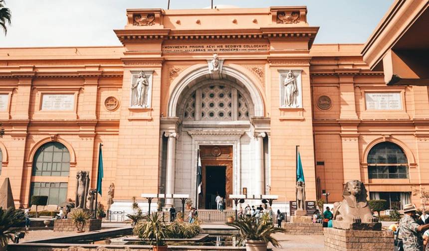 4 Days Adventure Package to Cairo and Bahariya Oasis — 1