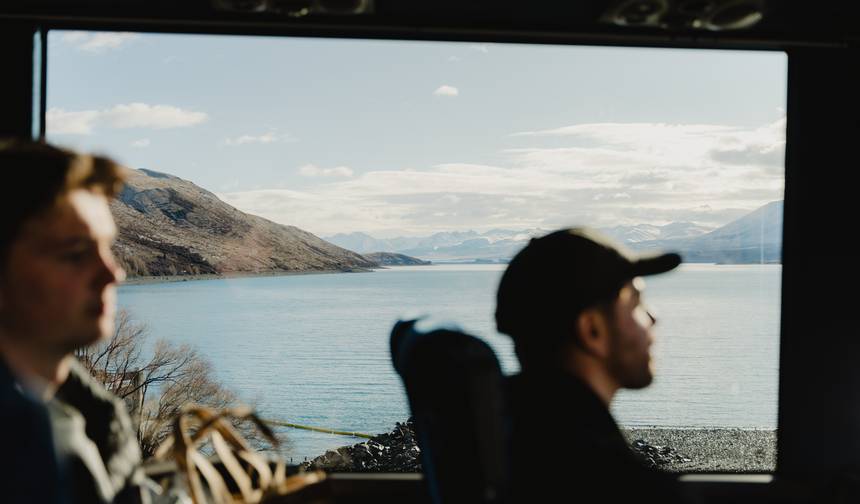 South Island - Hop-On Hop-Off bus pass — 1