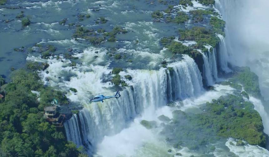 Cataratas do Iguaçu em 2 Dias: Passeio de Helicóptero e Passagem Aérea de Buenos Aires — 1