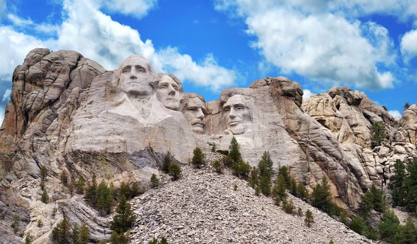 Mount Rushmore & South Dakota's Black Hills - 6 days — 1
