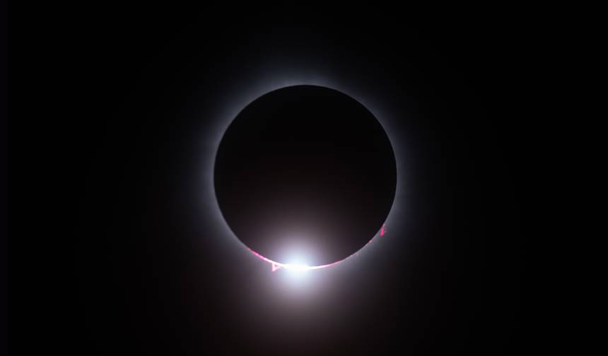 5 Days Reykjavík Iceland & Solar Eclipse Adventure Budget — 1