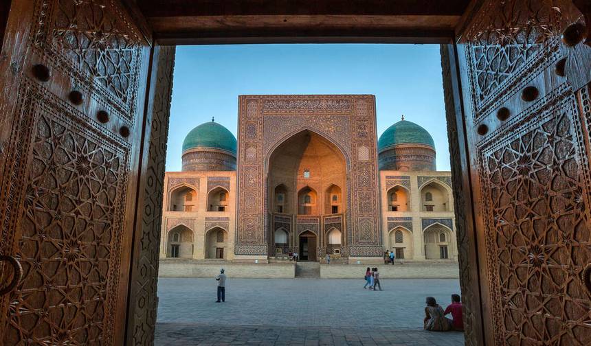 The Three Stans of The Silk Road — 1