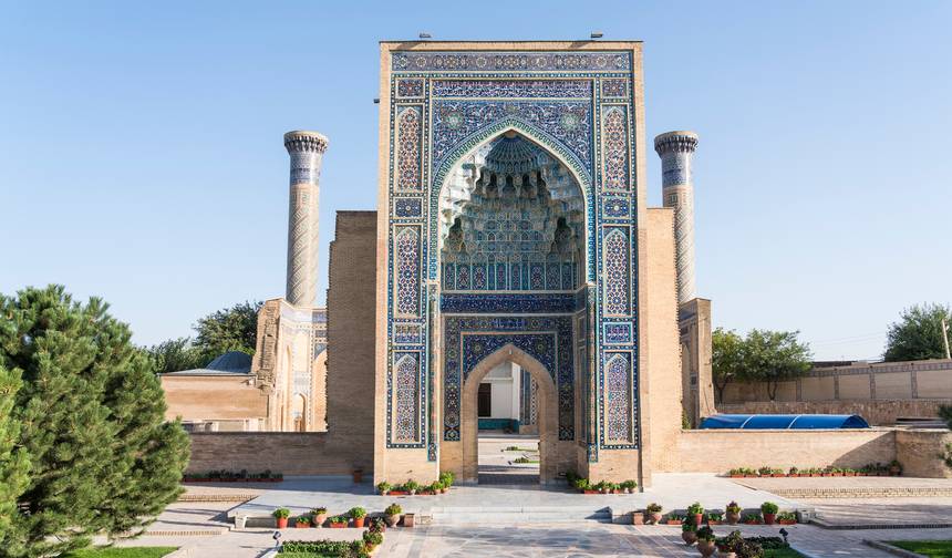 11-Day Uzbekistan Hiking Tour — 1