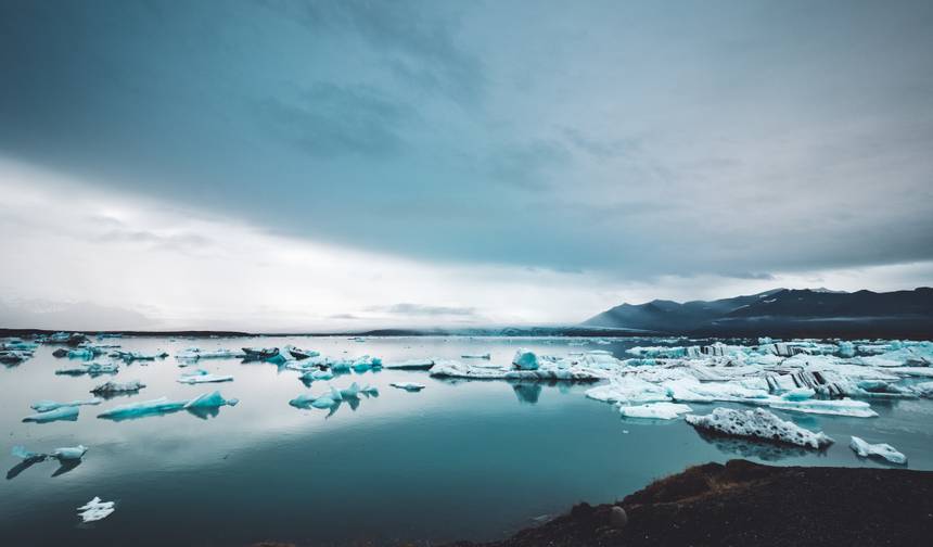 Magiczna Zorza Polarna Islandii (2026) — 1