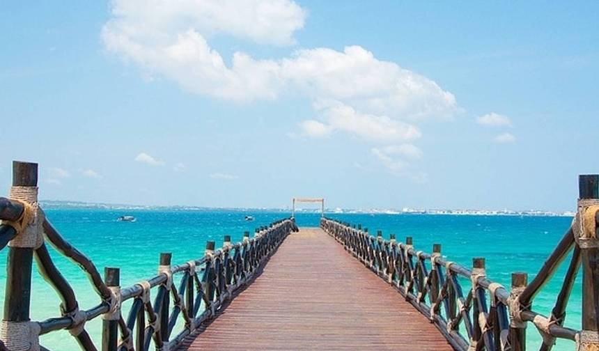 Tanzania do Zanzibaru: Białe Piaski i Dzika Przyroda (9 dni) — 1