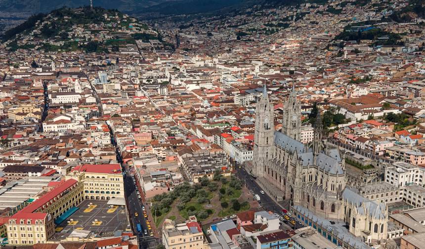 Welcome to Quito 3D/2N — 1