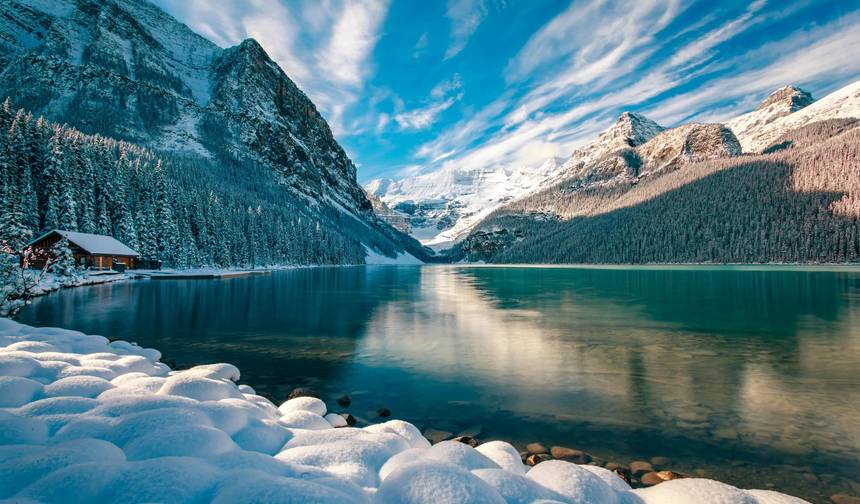 Castles and Festive Winter Wonderland Victoria → Calgary (2026) — 1