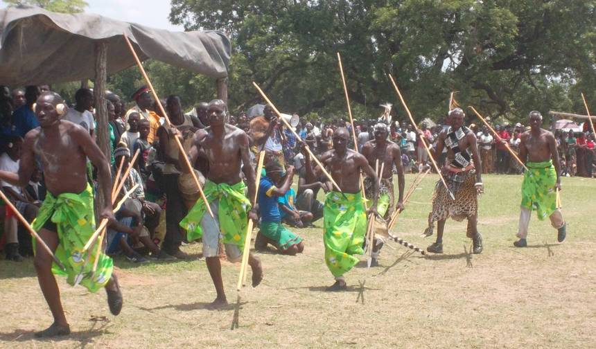 Autentyczna kultura i dzika przyroda Zambii podczas Nanzhila Safari Tour 10 dni/09 nocy — 1