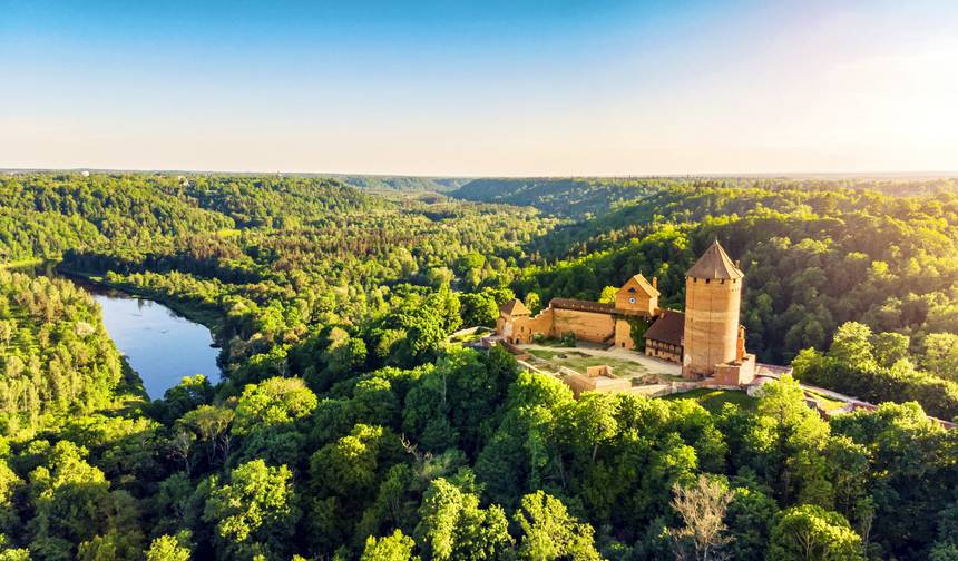 Baltic Round Trip - 8 Days Through Riga, Vilnius and Tallinn — 1