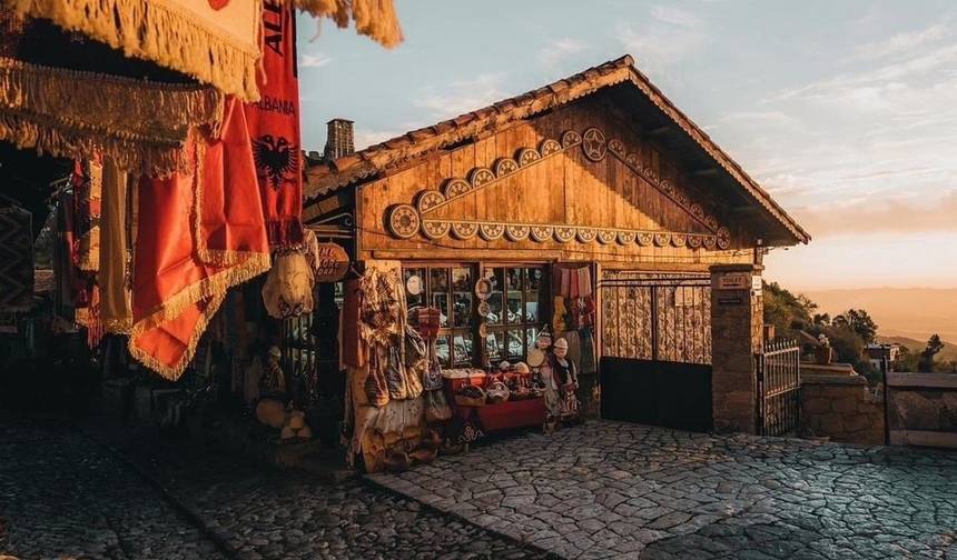A Weekend City Break in Albania — 1