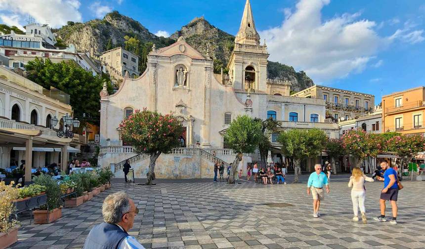 Treasures of Sicily 2026/27 — 1