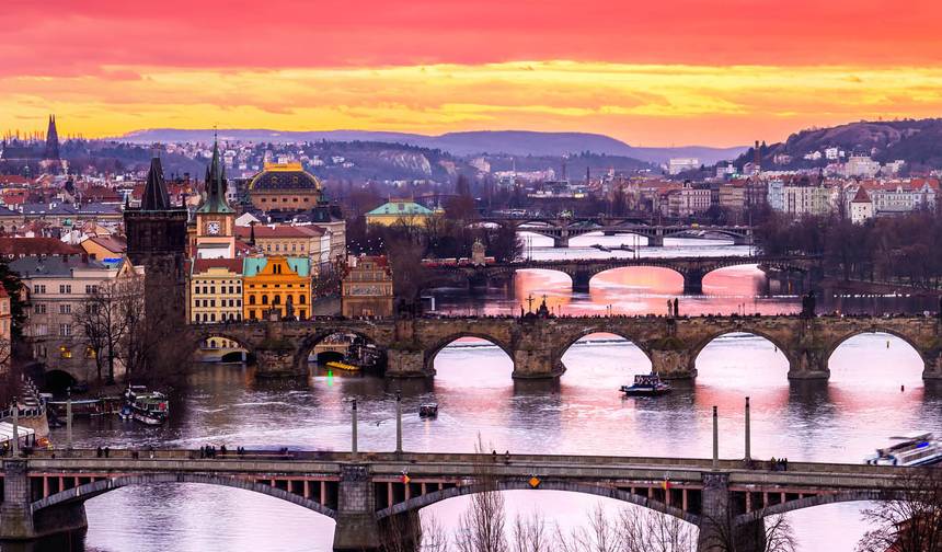 Classic Prague & Danube Delights (20 destinations) — 1