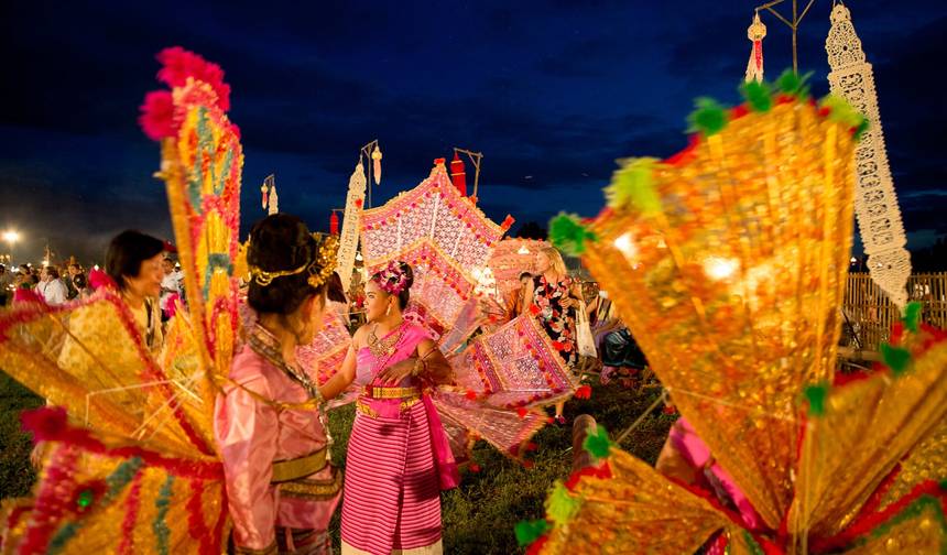 Timeless Thailand - From Temples, Jungles to Beaches — 1
