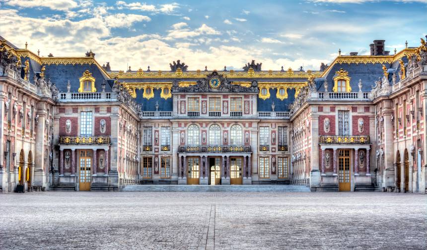 France Magnifique  (Versailles to Paris) (2026) — 1