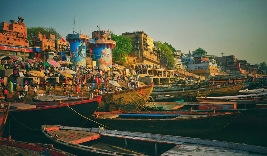 Golden Triangle India Tour with Varanasi – Delhi, Agra, Jaipur & Ganges Spiritual Experience — 1
