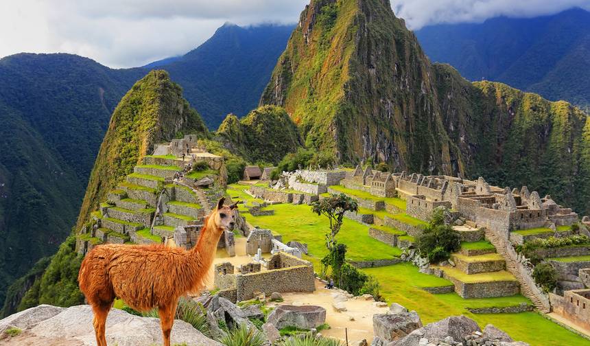 Picos Sagrados e Ruas de Samba: Do Peru ao Brasil em 10 Dias — 1