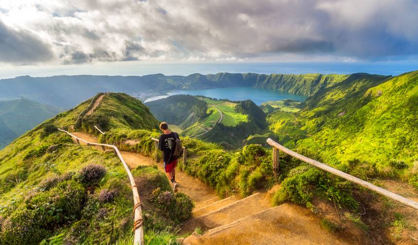 Azores: Volcanic Scenery and Coastal Routes — 1