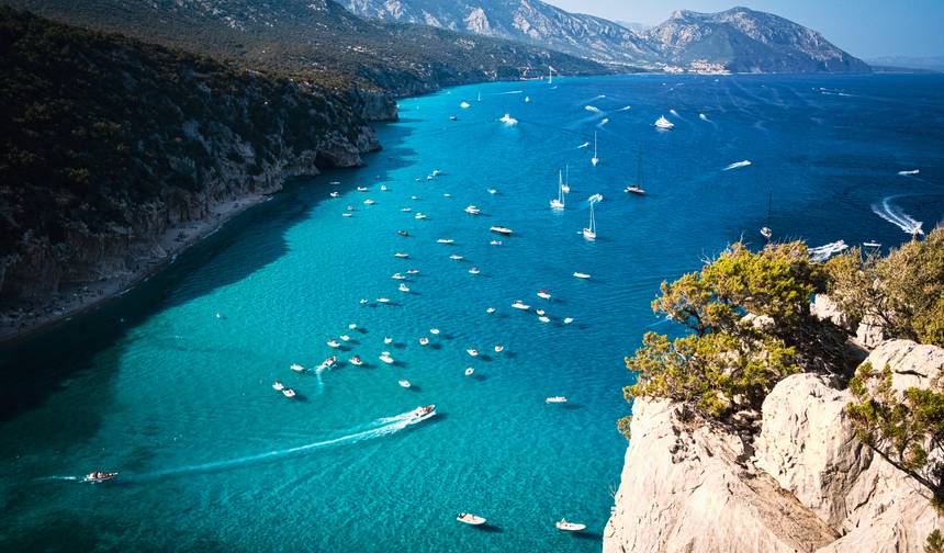 مغامرة في سردينيا — 1